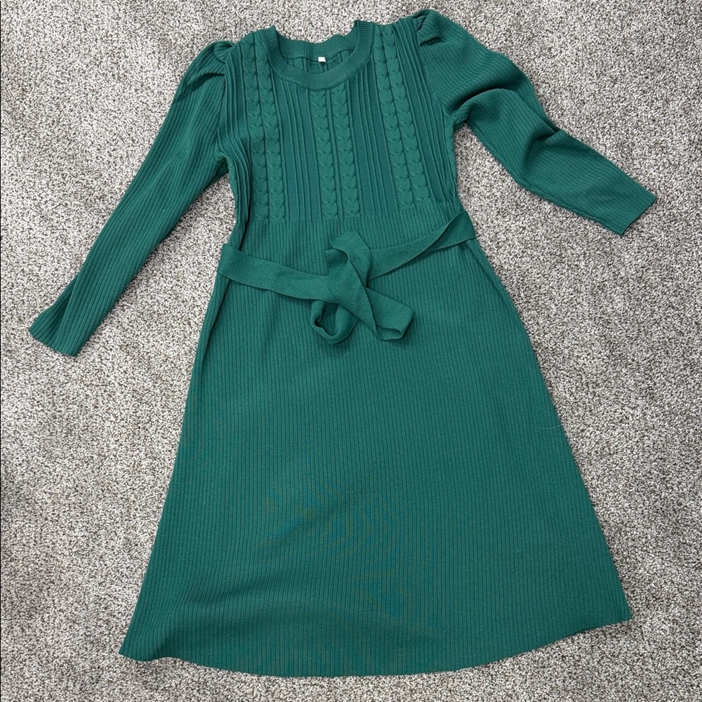 Elegant Green Long Sleeve Dress